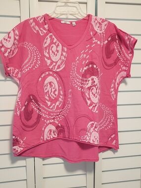 Kaktus Pink Short Sleeve V-Neck Swirl Print Top